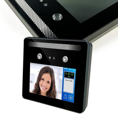 Pembaca Kode QR Kartu RFID Pembacaan Wajah TCP Mesin Biometrik